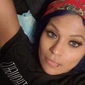 Meet your Posher, Angie